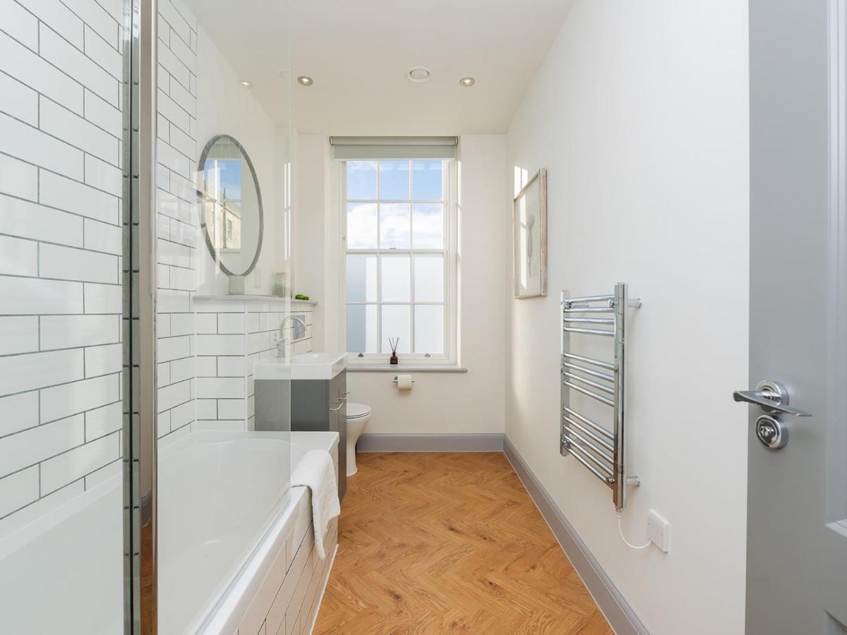 Pass The Keys Stunning 2 Bed Retreat In The Heart Of Bath公寓 外观 照片